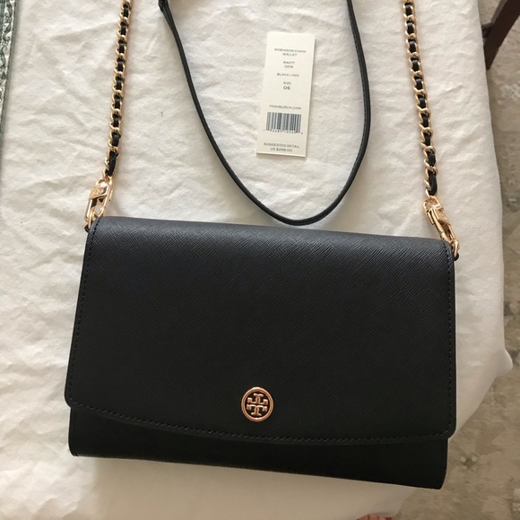 TORY BURCHRobinson Chain WalletRemovable chain-and-leather crossbody